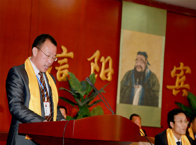 仁愛鑄造新輝煌 ——記河南永和建設(shè)集團(tuán)有限公司黨支部書記、董事長(zhǎng)孔德穩(wěn) 