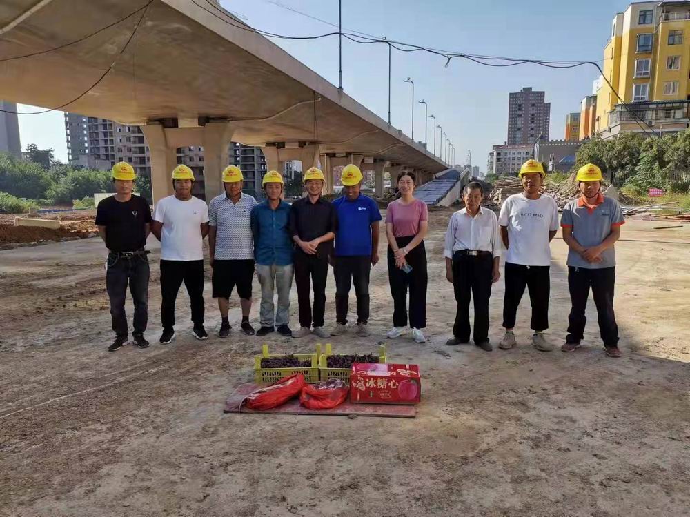 心系員工 情暖一線｜永和建設集團領導班子中秋節(jié)走訪慰問一線員工